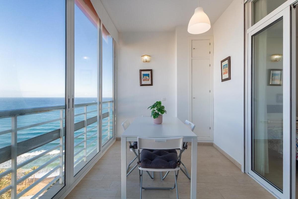 شقة ¡Magnificas Vistas Al Mar! Piscina Y Wifi Gratis توريمولينوس المظهر الخارجي الصورة