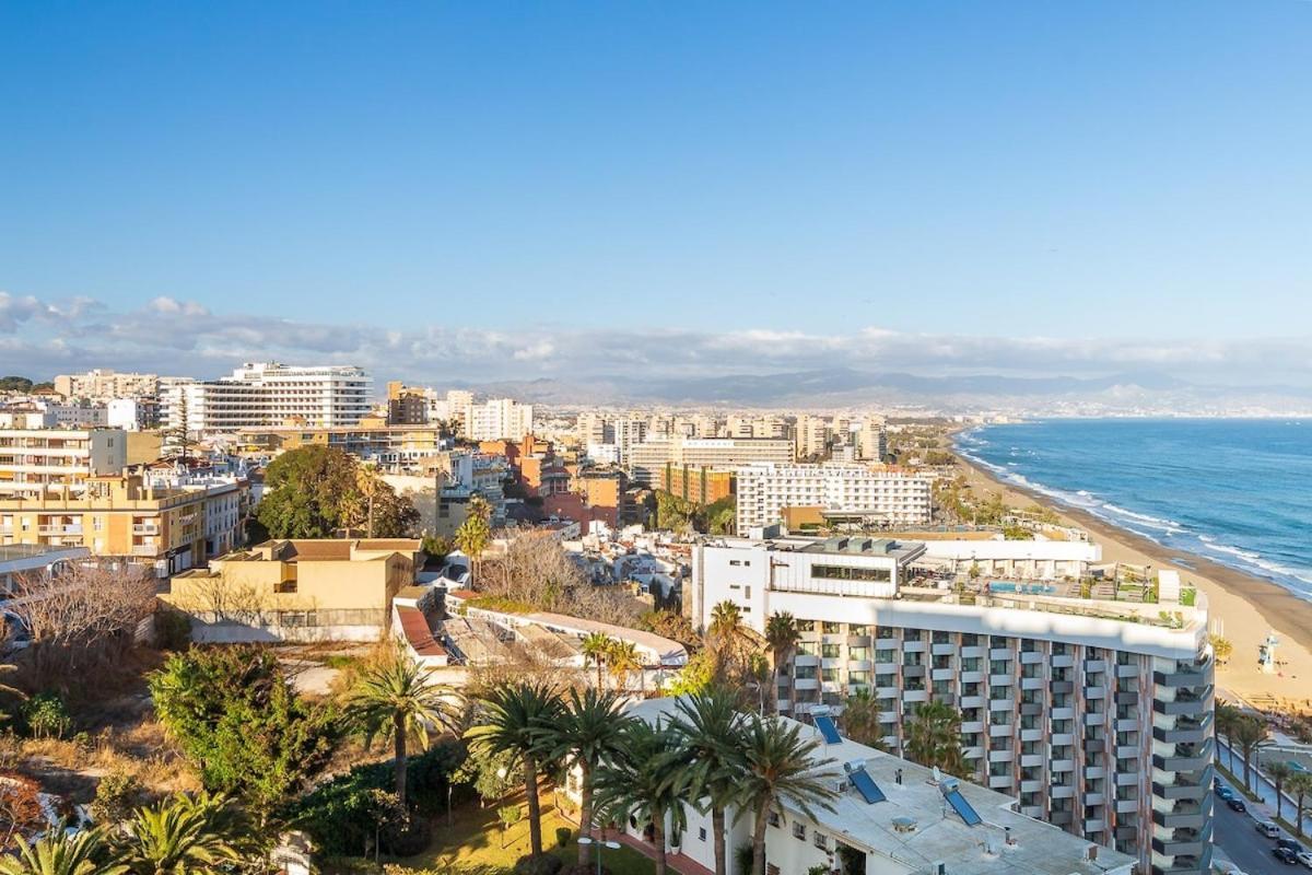 شقة ¡Magnificas Vistas Al Mar! Piscina Y Wifi Gratis توريمولينوس المظهر الخارجي الصورة